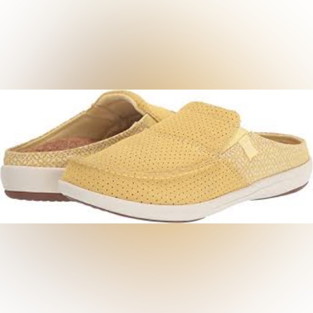 Revitalign siesta suede‎ orthotic slip on shoes size 7B